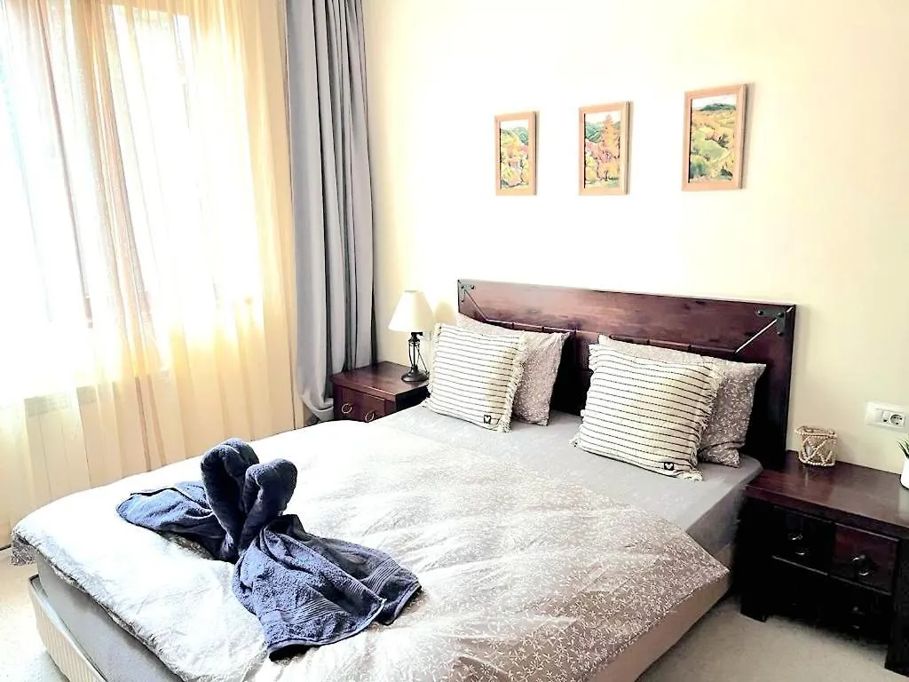 Aparthotel 6 Luxury Spa Apartments Top Resort Bansko - Incl Wellness