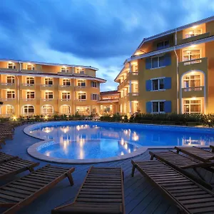 blue-orange.sozopol-hotels.com/