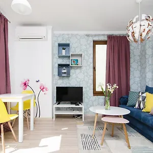 the-cozy-apartment.varna-hotels.com/